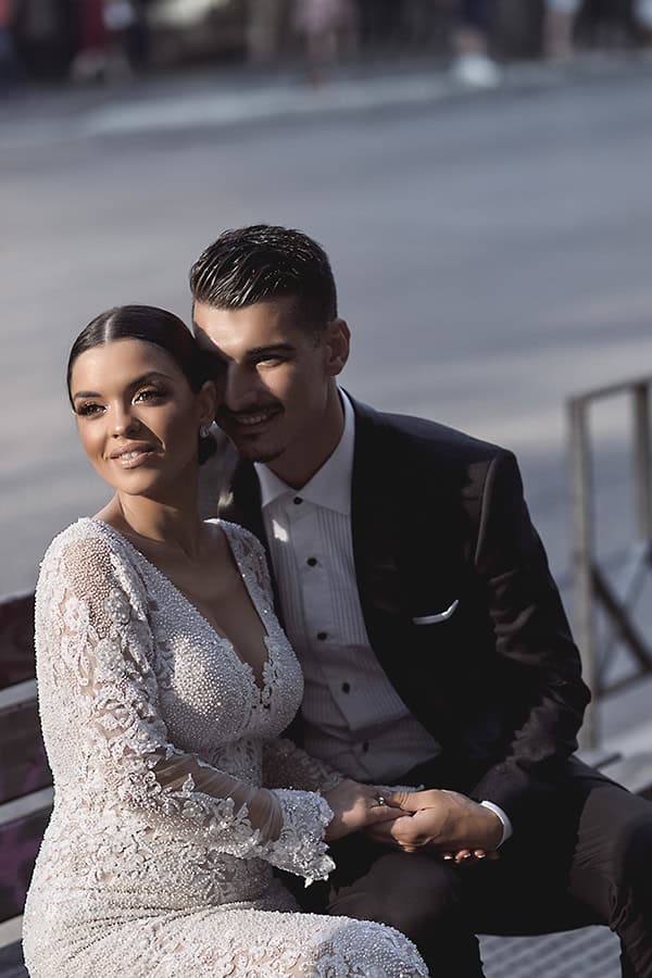 luxurious-wedding-larissa--roses-peonies_53