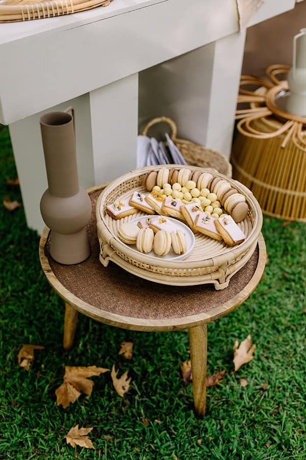 minimal-romantic-wedding-kozani-pastel-hues_24