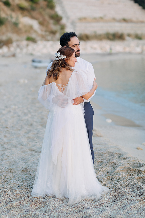 minimal-romantic-wedding-kozani-pastel-hues_37x