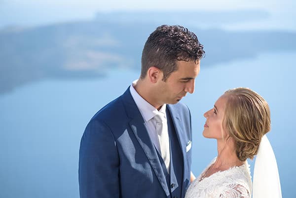 romantic-day-after-shoot-santorini-island-magnificent-shoots_04