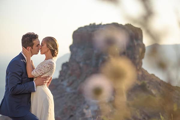 romantic-day-after-shoot-santorini-island-magnificent-shoots_08