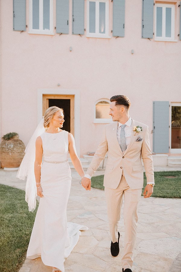 rustic-fall-wedding-corfu-sunflowers_02