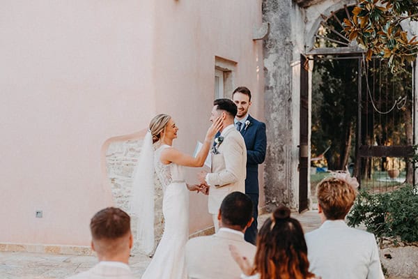 rustic-fall-wedding-corfu-sunflowers_22