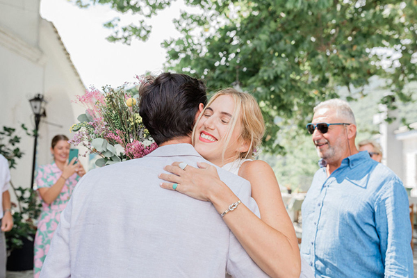 summer-wedding-pelio-field-flowers_22x