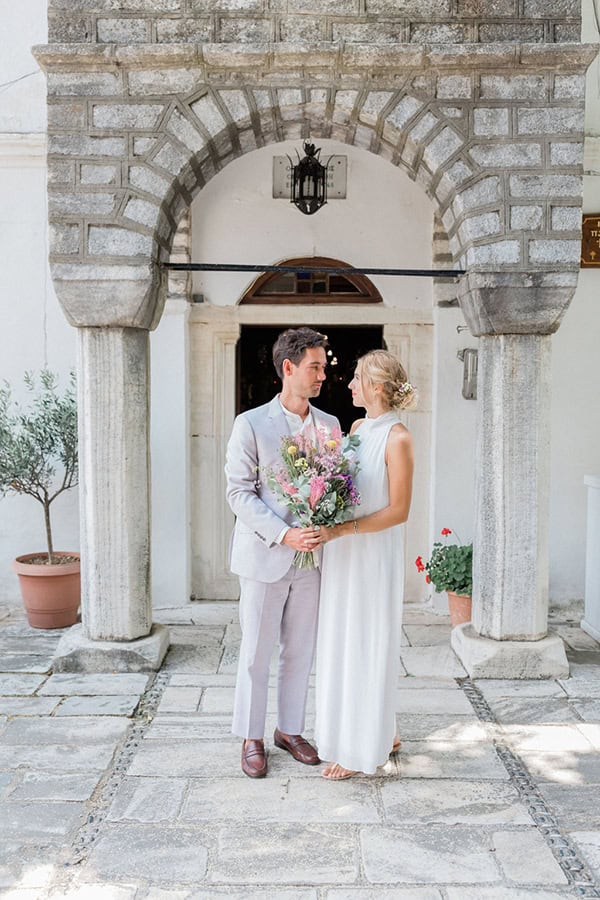 summer-wedding-pelio-field-flowers_38