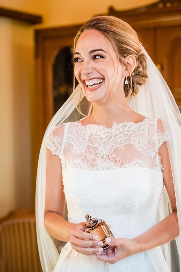 summer-wedding-roses-baby-breath_17