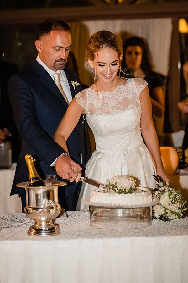 summer-wedding-roses-baby-breath_22