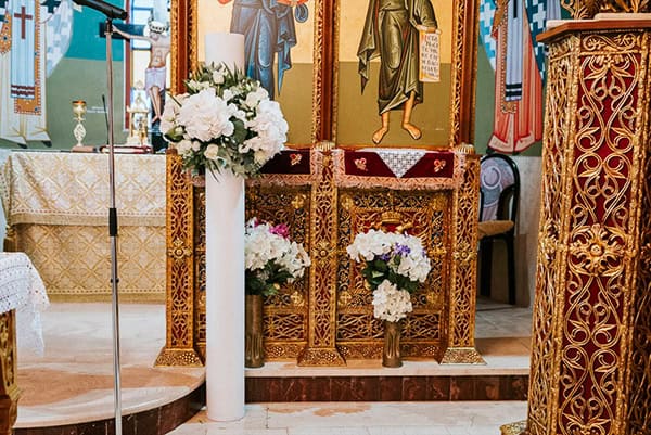 summer-wedding-white-hydrangeas-elegant-touches_27