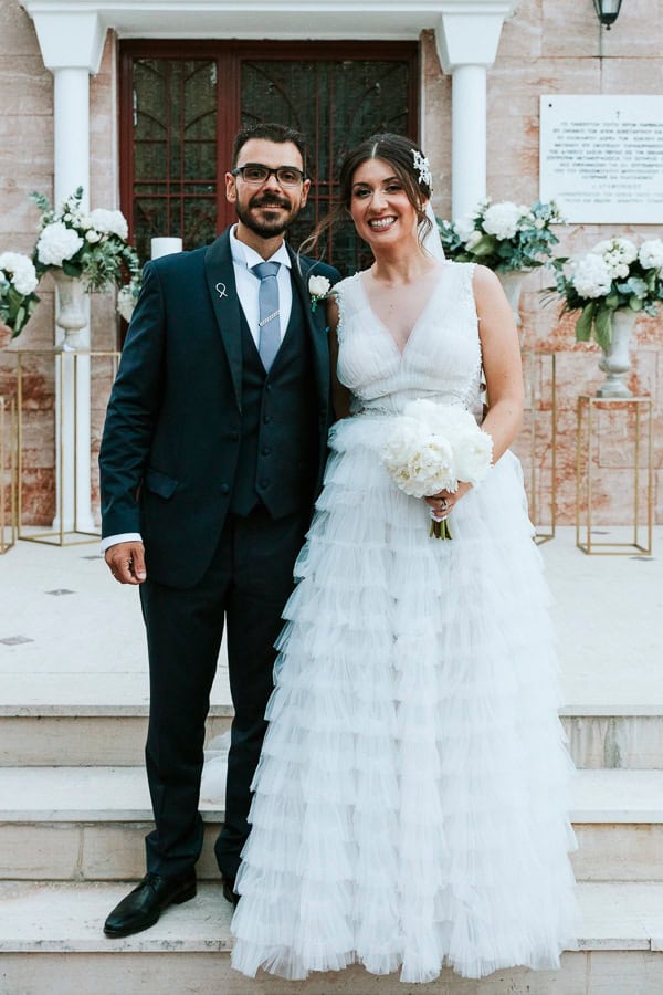 summer-wedding-white-hydrangeas-elegant-touches_49