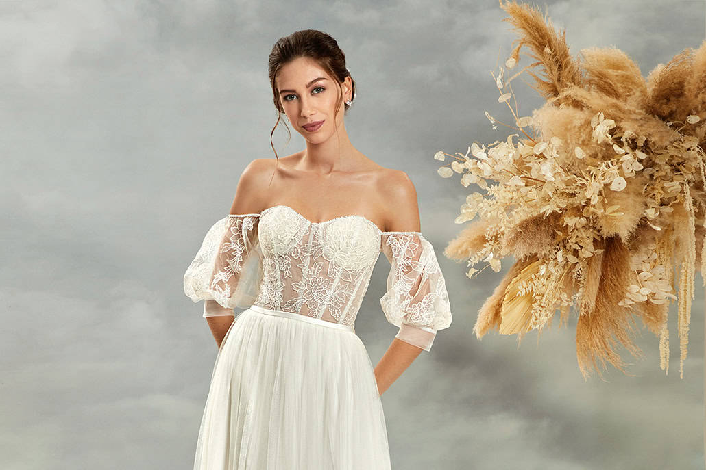 Ultra-chic νυφικά φορέματα Demetrios για μια νυφική εμφάνιση που θα συζητηθεί