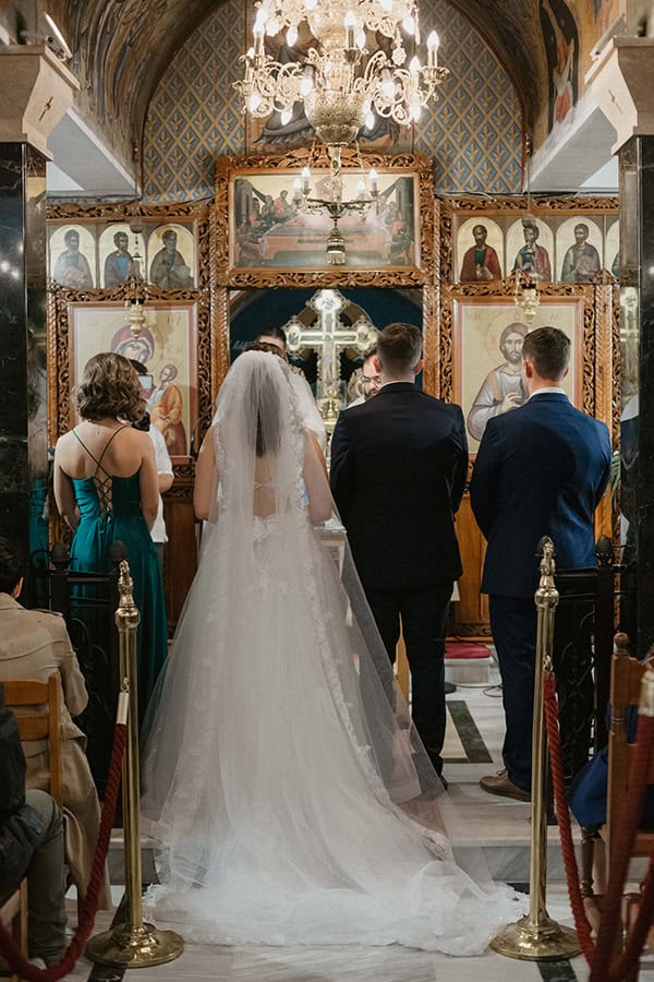 beautiful-fall-wedding-royal-blue-white-hues_10