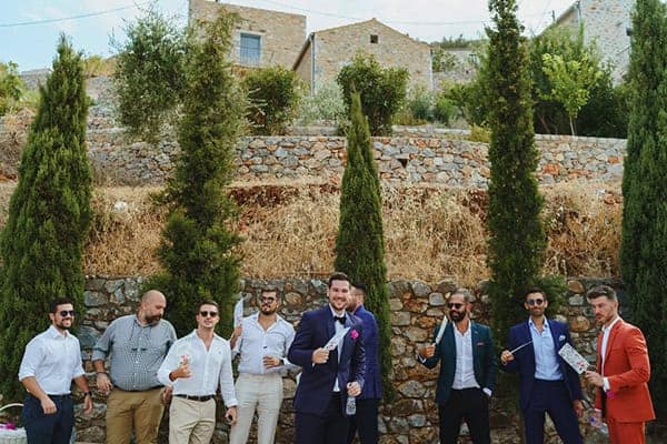 beautiful-wedding-mani-mediterranean-vibes-fuchsia-hues_09