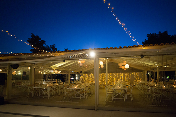 boho-summer-wedding-athens-pampas-grass-fairy-lights_13