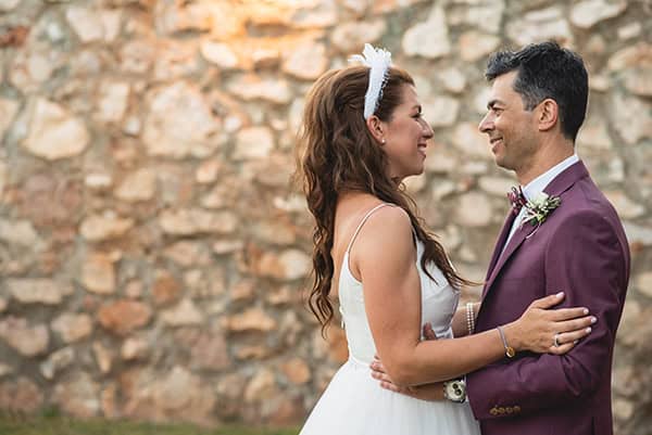 chic-wedding-athens-white-blooms-blue-touches_27