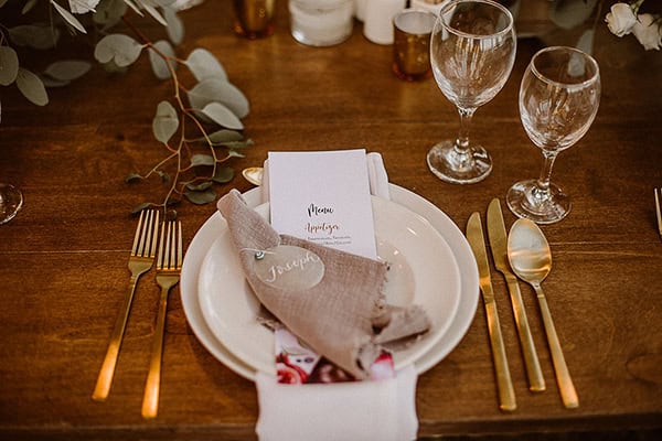 destinantion-wedding-crete-eucalyptus-white-blooms_21