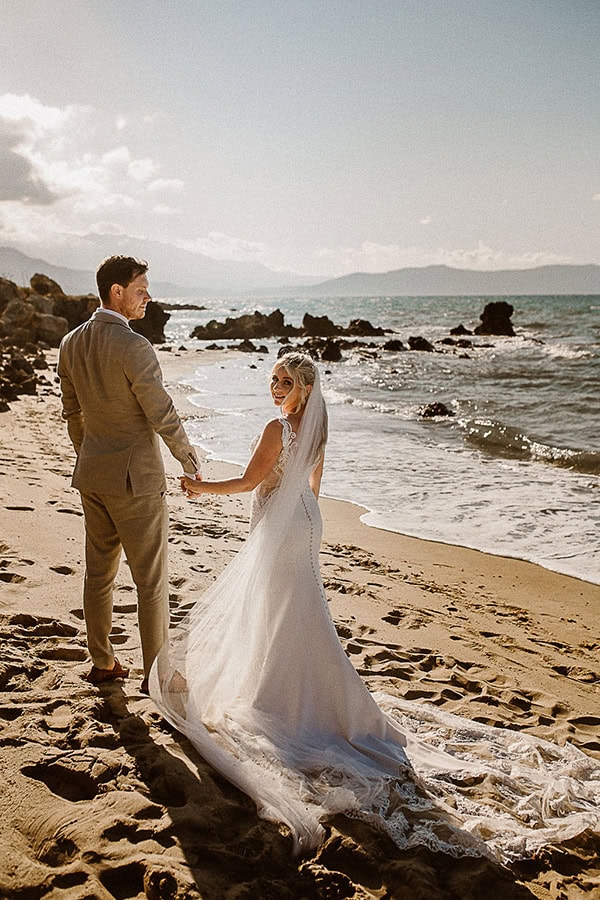 destinantion-wedding-crete-eucalyptus-white-blooms_42