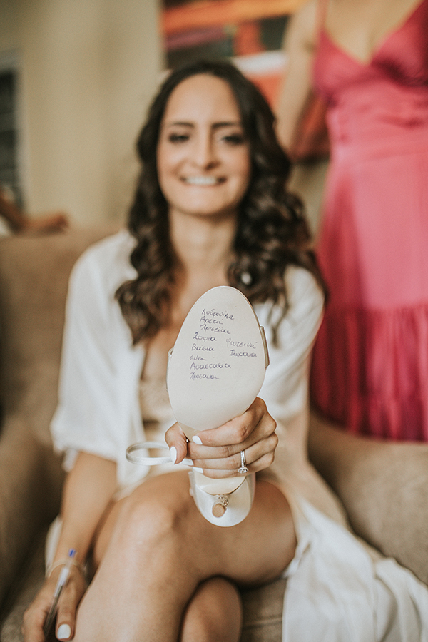 elegant-summer-wedding-athens-gold-details_02x