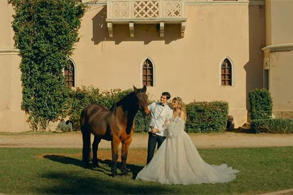 Παραμυθένια νυφικά φορέματα από B Boutique