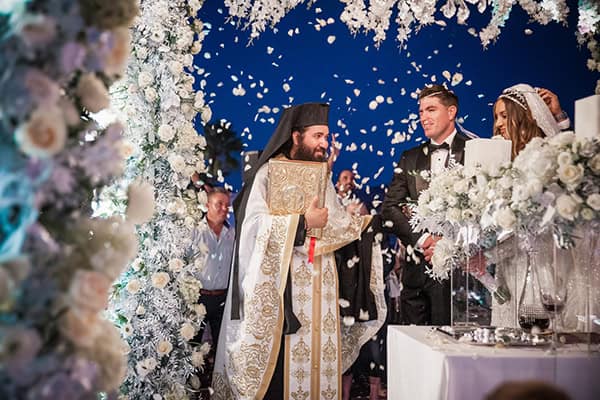 glamorous-wedding-sea-view-luxurious-details_13z