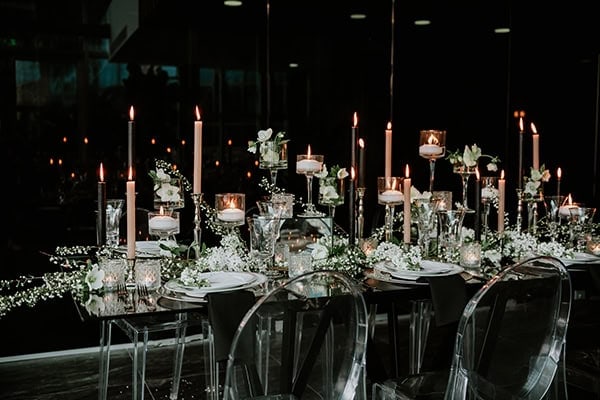 luxurious-black-white-styled-shoot-wonderful-venue-romantic-atmosphere_06