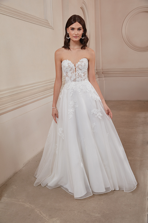 modern-wedding-dresses-you-will-love_15