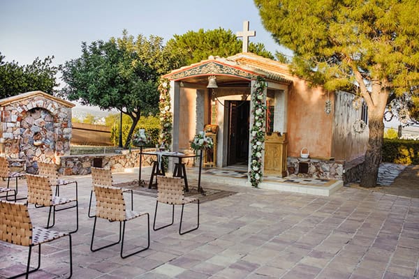 pretty-wedding-ktima-laas-romantic-style_09