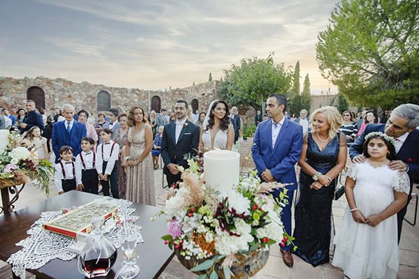pretty-wedding-ktima-laas-romantic-style_14