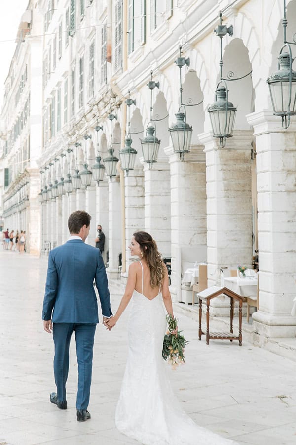 romantic-corfu-wedding-stunning-florals-orange-blue-hues_04