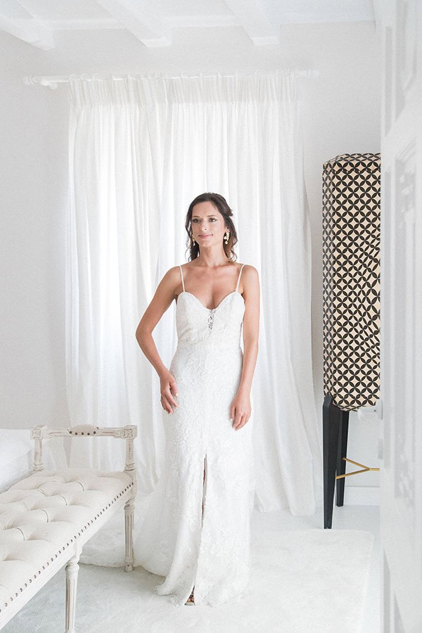 romantic-corfu-wedding-stunning-florals-orange-blue-hues_06x