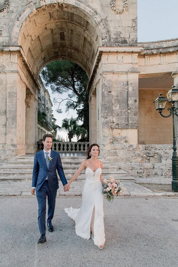 romantic-corfu-wedding-stunning-florals-orange-blue-hues_35