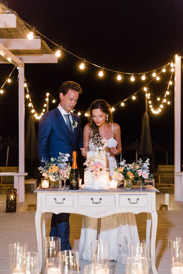 romantic-corfu-wedding-stunning-florals-orange-blue-hues_56