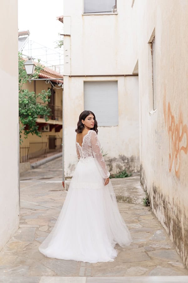 romantic-wedding-dresses-signuture-nymphi-design_01