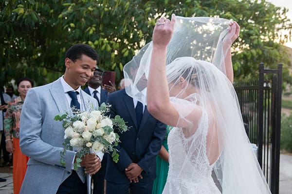 romantic-wedding-hatzi-mansion-white-flowers_16