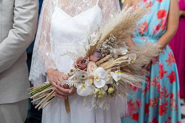 rustic-summer-wedding-lesvos-dried-flowers_06