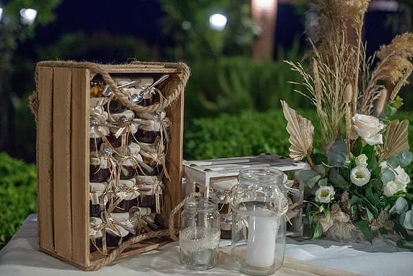 rustic-summer-wedding-lesvos-dried-flowers_18