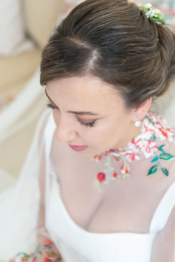 rustic-wedding-crete-florals-pastel-tones_01