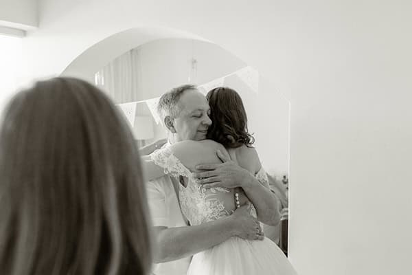 summer-beach-wedding-karpathos-olives-roses_05