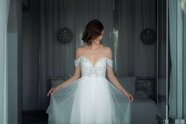 summer-beach-wedding-karpathos-olives-roses_09