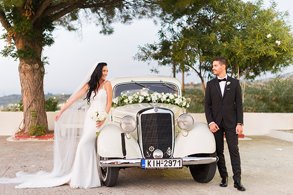 summer-wedding-patra-white-flowers_13