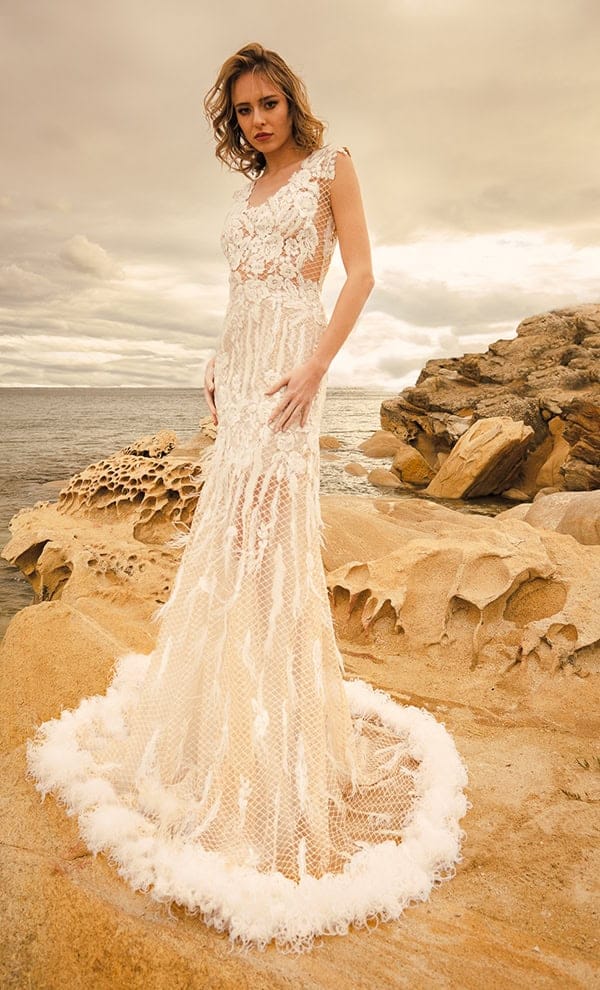 the-utterly-bridal-look-flowy-wedding-dresses_22