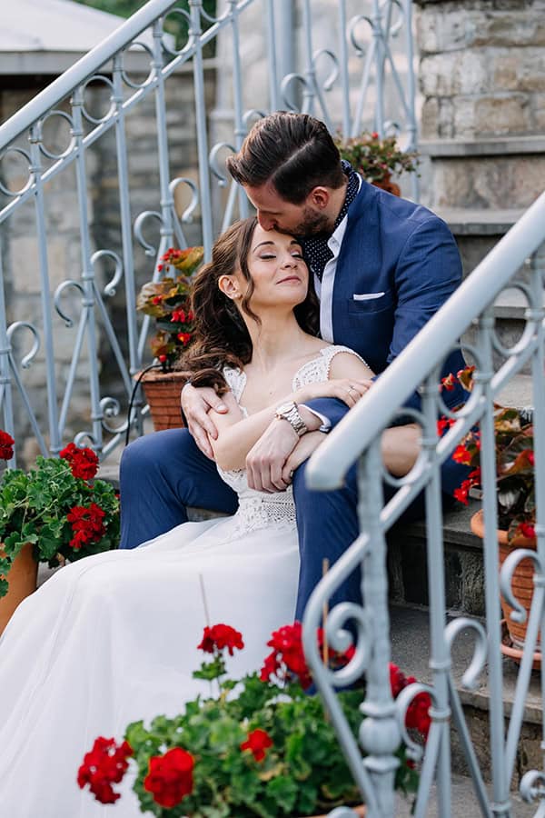 vintage-summer-wedding-kozani-white-flowers_03