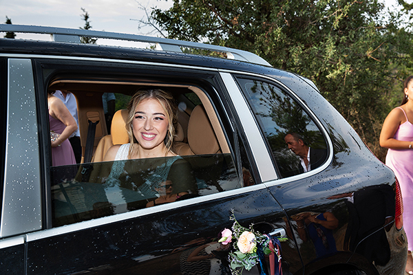 beutiful-military-wedding-thessaloniki-coorful-flowers_08