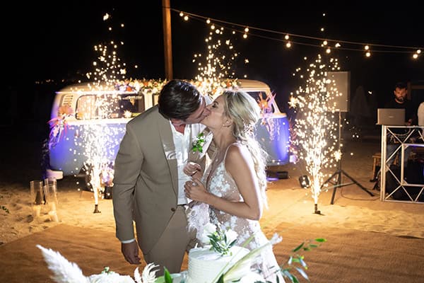 bohemian-summer-wedding-mykonos_23