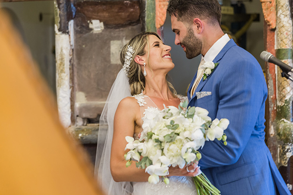 destination-summer-wedding-sifnos-island-white-florals_36