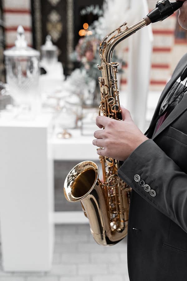 fall-wedding-naousa-romantic-details_16