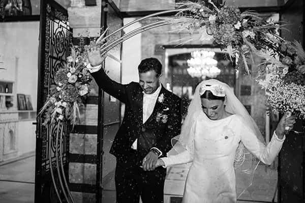 fall-wedding-naousa-romantic-details_20z