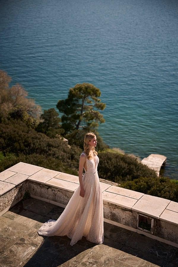 glamorous-wedding-gowns-mairi-mparola-impress_08