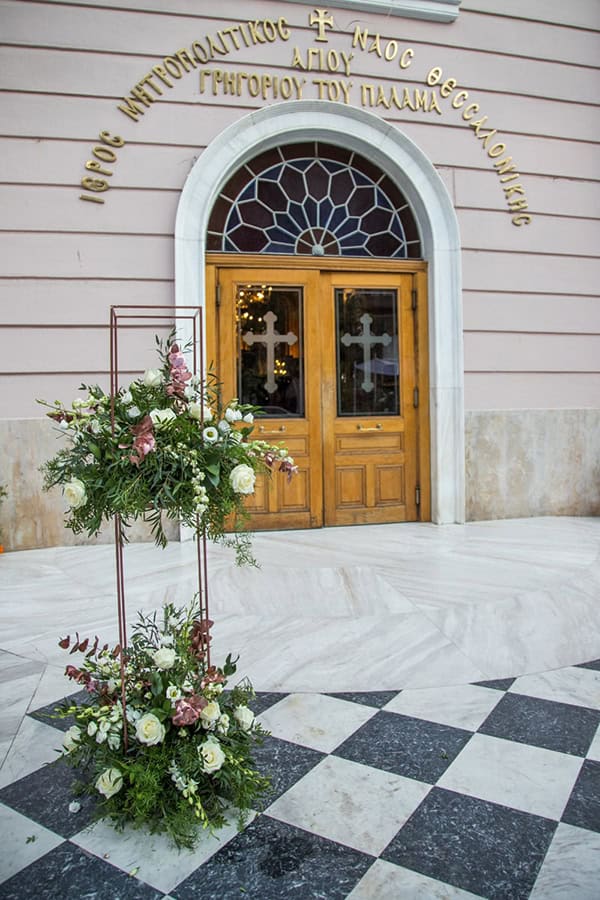 gorgeous-summer-wedding-thessaloniki-elegant-details_02x