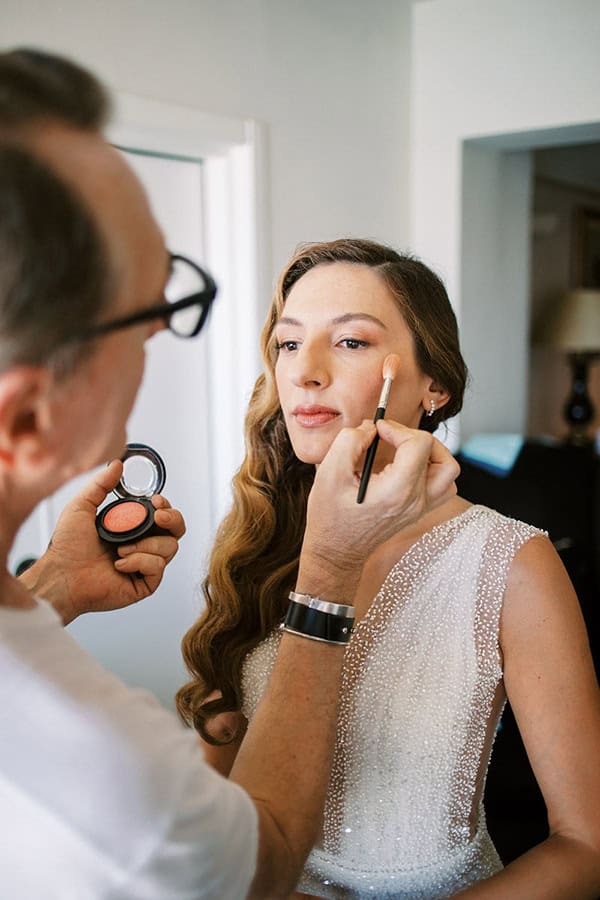romantic-summer-wedding-volos-white-roses-olives_07