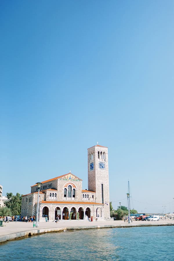 romantic-summer-wedding-volos-white-roses-olives_13